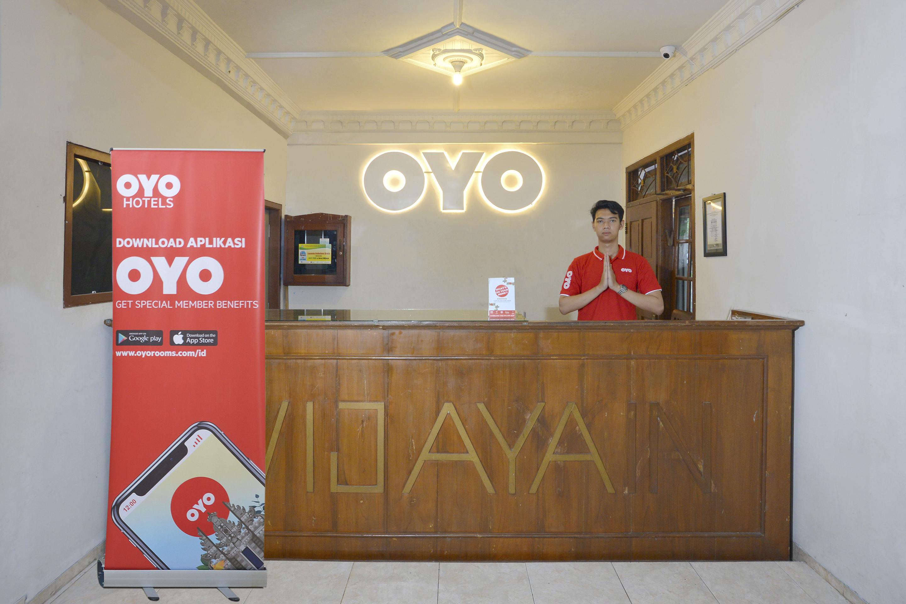 OYO 586 Hotel Wijaya Kalasan Bagian luar foto