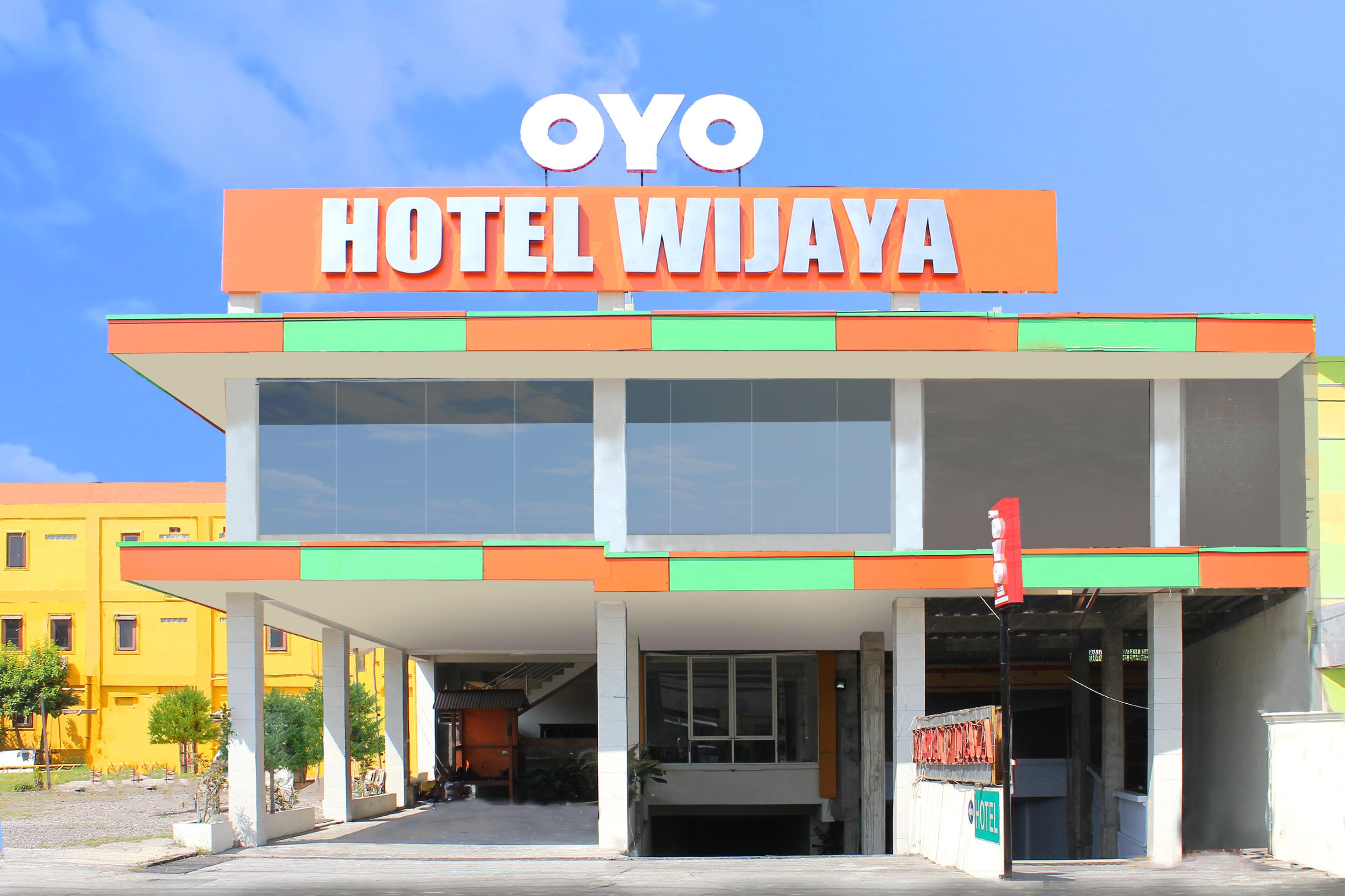 OYO 586 Hotel Wijaya Kalasan Bagian luar foto